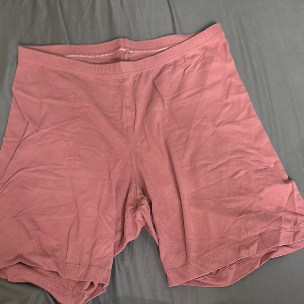 Old Navy Pink Bike Shorts Stretchy Mid-Thigh